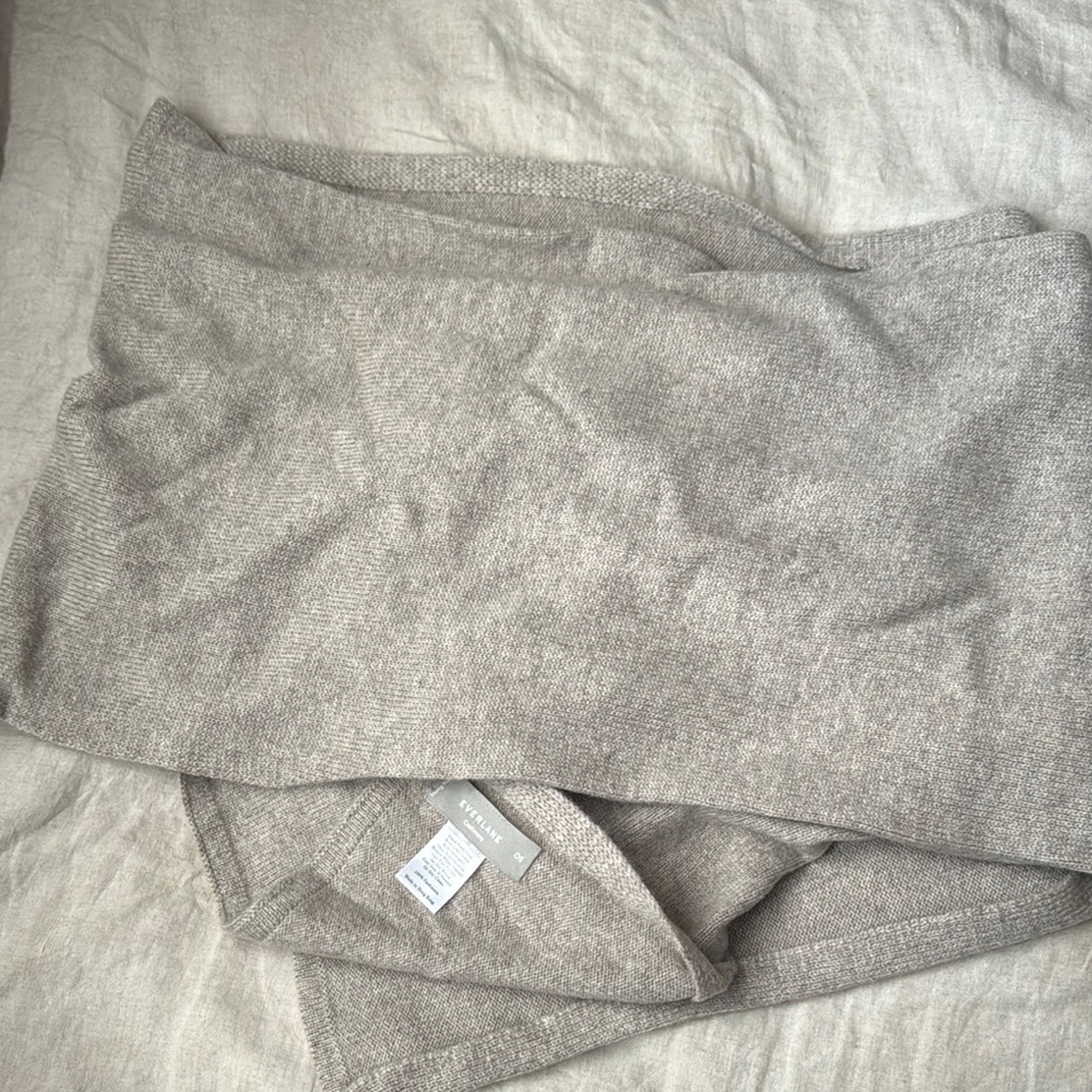 Everlane Beige Scarf Cashmere